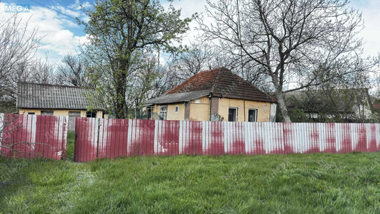 Продаж дома, 1&nbsp; поверх, 47&nbsp;кв.м, 2&nbsp;кімнати, ділянка 12&nbsp;соток, <a class="location-link" href="/vasilevka-selo-pl-poltavskij-rajon/" title="Недвижимость Василівка">Василівка</a>, Центральна, 1 (изображение 1)