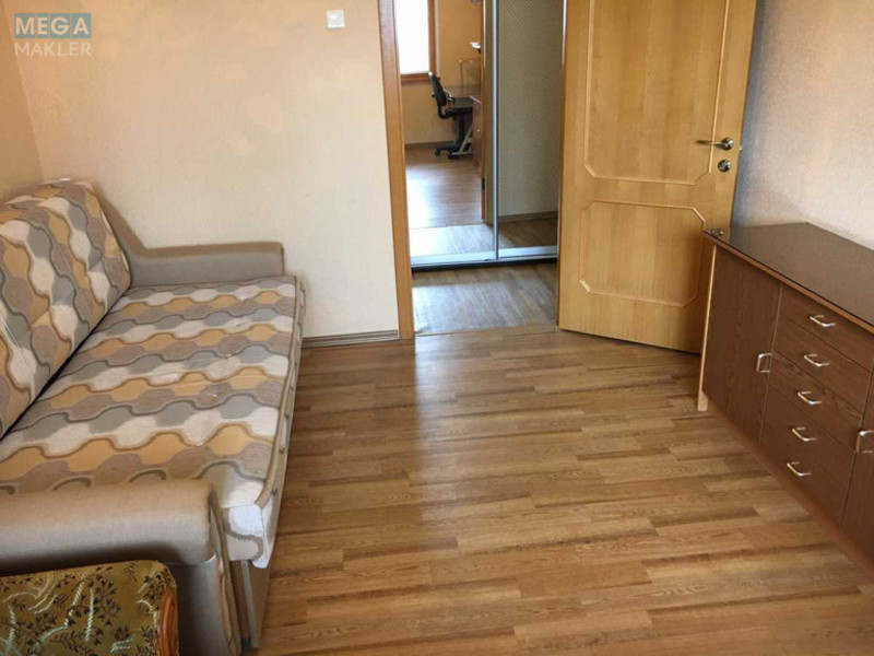 Оренда 2 кімнатної квартири, <a class="location-link" href="/kiev/" title="Недвижимость Київ">Київ</a>, <a class="location-link" href="/kiev/goloseevskij/" title="Недвижимость Голосіївський район">Голосіївський р-н</a>, Академіка Заболотного вул. (изображение 1)