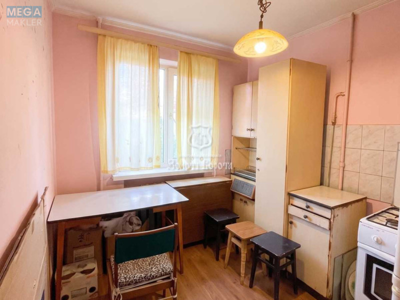 Продаж 2 кімнатної квартири (44,2/29,1/7,9), 3 пов. 9 пов. будинку, <a class="location-link" href="/kiev/" title="Недвижимость Київ">Київ</a>, <a class="location-link" href="/kiev/goloseevskij/" title="Недвижимость Голосіївський район">Голосіївський р-н</a>, Васильківська вул., 21-18 (изображение 1)