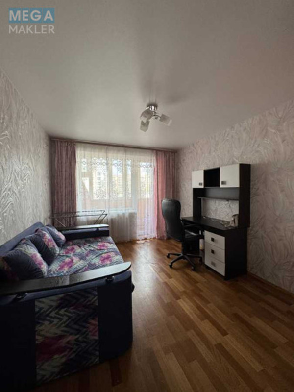 Оренда 2 кімнатної квартири, <a class="location-link" href="/dnepropetrovsk/" title="Недвижимость Дніпра">Дніпро</a>, Проспект Науки, 118 (изображение 1)