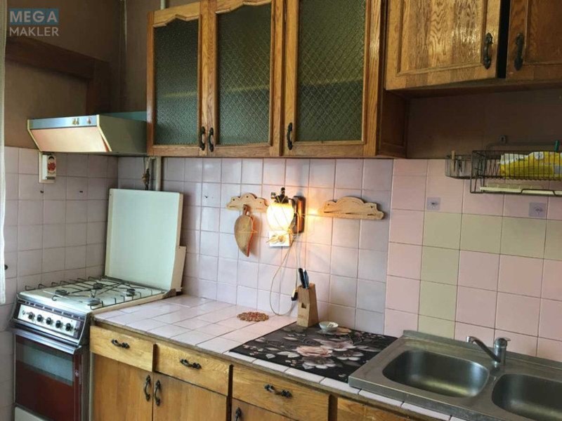Оренда 2 кімнатної квартири, <a class="location-link" href="/kiev/" title="Недвижимость Київ">Київ</a>, <a class="location-link" href="/kiev/desnyanskij/" title="Недвижимость Деснянський район">Деснянський р-н</a>, Сержа Лифаря ул., 4 (изображение 1)