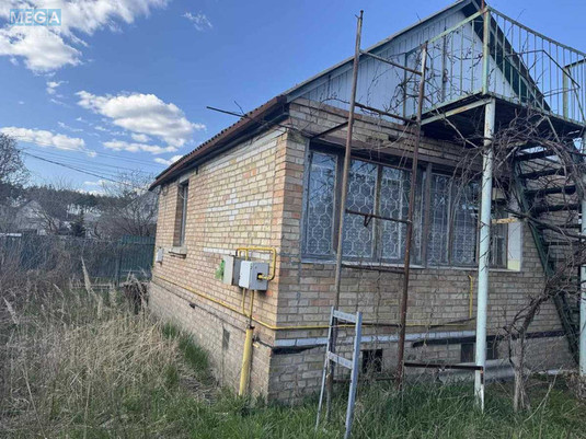 Продаж дома, 1&nbsp; поверх, 40&nbsp;кв.м, 1&nbsp; кімната, ділянка 5&nbsp;соток, <a class="location-link" href="/irpen/" title="Недвижимость Ірпінь">Ірпінь</a>, бузкова (изображение 1)