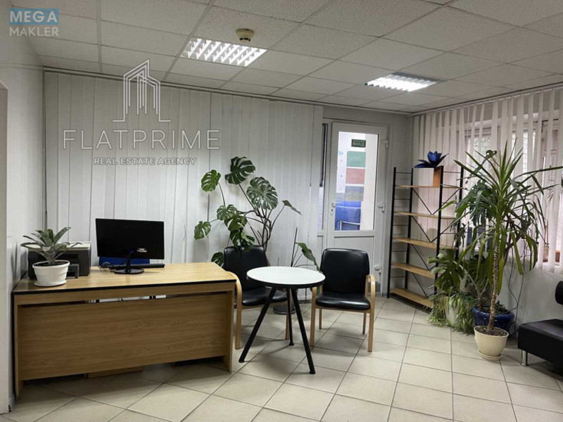 Оренда комерційної нерухомості, 175&nbsp;кв.м, <a class="location-link" href="/kiev/" title="Недвижимость Київ">Київ</a>, <a class="location-link" href="/kiev/shevchenkovskij/" title="Недвижимость Шевченківський район">Шевченківський р-н</a>, Владимира Винниченко ул., 14 (изображение 1)