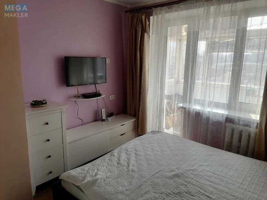Оренда 1 кімнатної квартири, <a class="location-link" href="/odessa/" title="Недвижимость Одеса">Одеса</a>, <a class="location-link" href="/odessa/malinovskij/" title="Недвижимость Малиновський район">Малиновський р-н</a>, Бабеля, 6 (изображение 1)