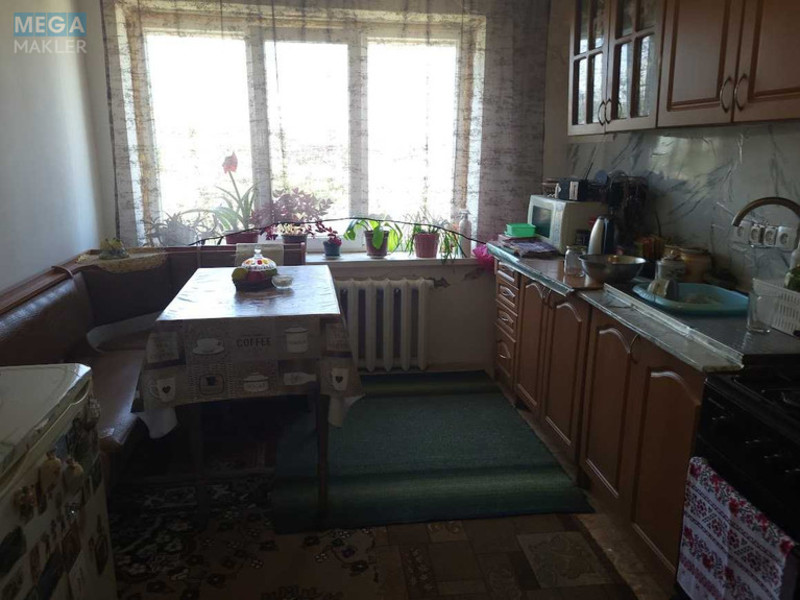 Продаж 1 кімнатної квартири (37/13/15), 2 пов. 2 пов. будинку, <a class="location-link" href="/krasilovka-selo-kv-brovarskij-rajon/" title="Недвижимость Красилівка">Красилівка</a>, будівельників, 1 (изображение 1)