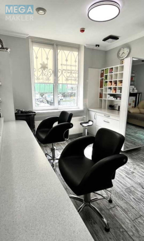 Продаж комерційної нерухомості, 48&nbsp;кв.м, <a class="location-link" href="/kiev/" title="Недвижимость Київ">Київ</a>, <a class="location-link" href="/kiev/dneprovskij/" title="Недвижимость Дніпровський район">Дніпровський р-н</a>, Регенераторная ул., 4 (изображение 1)