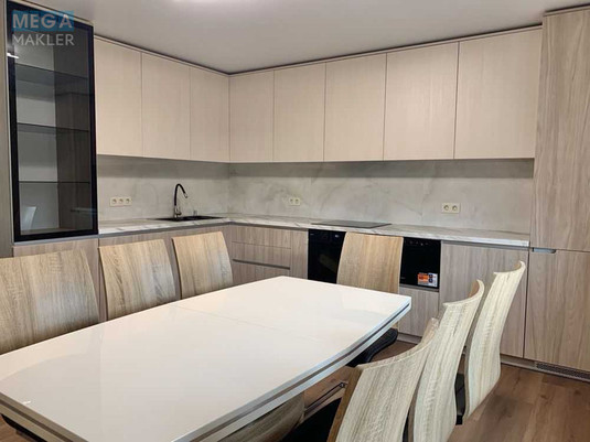 Оренда 3 кімнатної квартири, <a class="location-link" href="/kiev/" title="Недвижимость Київ">Київ</a>, <a class="location-link" href="/kiev/solomenskij/" title="Недвижимость Солом'янський район">Солом'янський р-н</a>, Михайла Максимовича вул., 32Б (изображение 1)