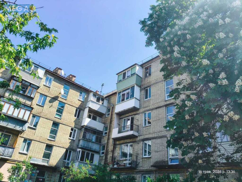 Продаж 1 кімнатної квартири (31/17/6), 3 пов. 5 пов. будинку, <a class="location-link" href="/kiev/" title="Недвижимость Київ">Київ</a>, <a class="location-link" href="/kiev/dneprovskij/" title="Недвижимость Дніпровський район">Дніпровський р-н</a>, Соборності просп., 20 (изображение 1)