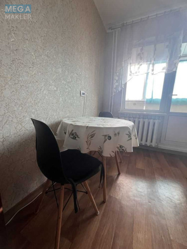 Оренда 1 кімнатної квартири, <a class="location-link" href="/kiev/" title="Недвижимость Київ">Київ</a>, <a class="location-link" href="/kiev/desnyanskij/" title="Недвижимость Деснянський район">Деснянський р-н</a>, Миколи Закревського вул., 95 (изображение 1)
