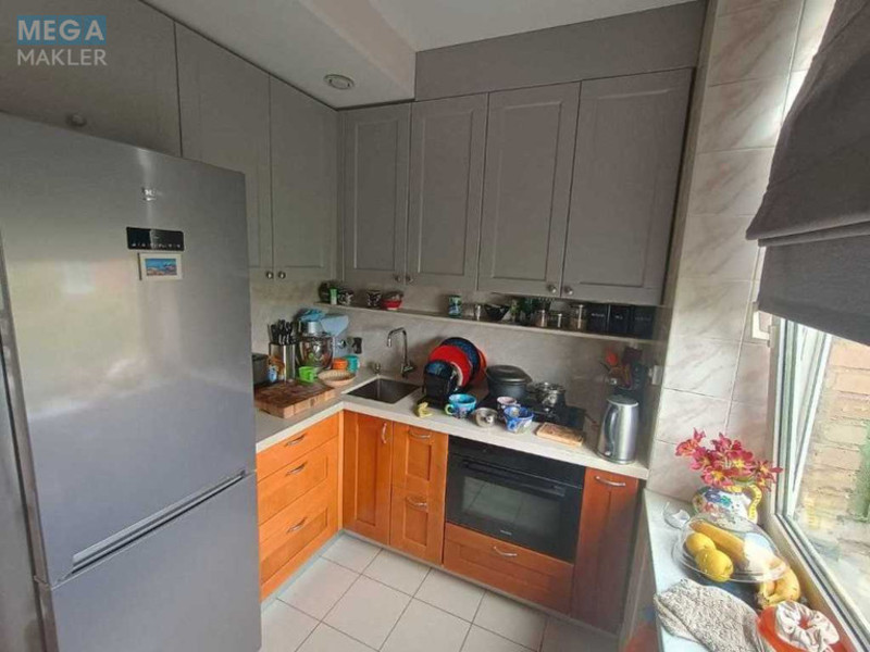 Продаж 2 кімнатної квартири (77/?/15), 5 пов. 5 пов. будинку, <a class="location-link" href="/kiev/" title="Недвижимость Київ">Київ</a>, <a class="location-link" href="/kiev/pecherskij/" title="Недвижимость Печерський район">Печерський р-н</a>, Професора Підвисоцького вул., 10 (изображение 1)