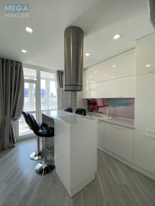 Оренда 2 кімнатної квартири, <a class="location-link" href="/kiev/" title="Недвижимость Київ">Київ</a>, <a class="location-link" href="/kiev/darnickij/" title="Недвижимость Дарницький район">Дарницький р-н</a>, Михайла Драгоманова вул., 2Б (изображение 1)