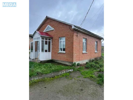 Продаж окремої будівлі/побудови, 1&nbsp;621&nbsp;кв.м, <a class="location-link" href="/bogdanovka-selo-kr-znamenskij-rajon/" title="Недвижимость Богданівка">Богданівка</a>, Вокзальна, 80 (изображение 1)