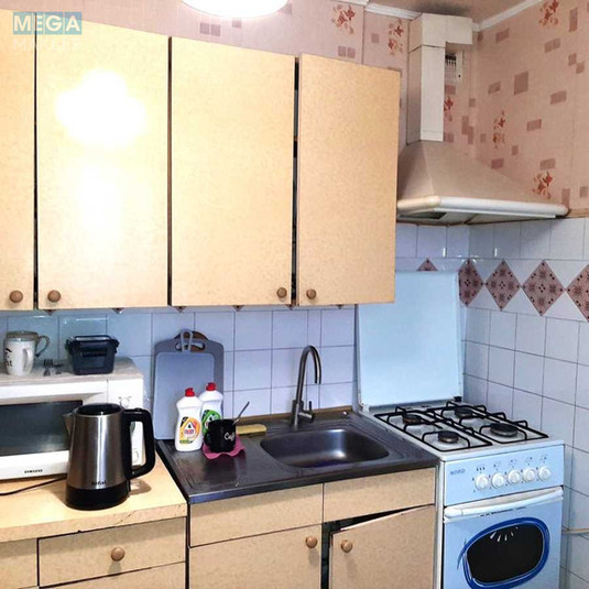 Оренда кімнати (підселення), <a class="location-link" href="/kiev/" title="Недвижимость Київ">Київ</a>, <a class="location-link" href="/kiev/desnyanskij/" title="Недвижимость Деснянський район">Деснянський р-н</a>, Киото ул., 11 (изображение 1)