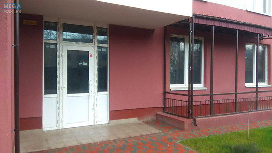 Продаж комерційної нерухомості, 66&nbsp;кв.м, под офис, <a class="location-link" href="/kiev/" title="Недвижимость Київ">Київ</a>, <a class="location-link" href="/kiev/obolonskij/" title="Недвижимость Оболонський район">Оболонський р-н</a>, Балтійський пров., 3а (изображение 1)