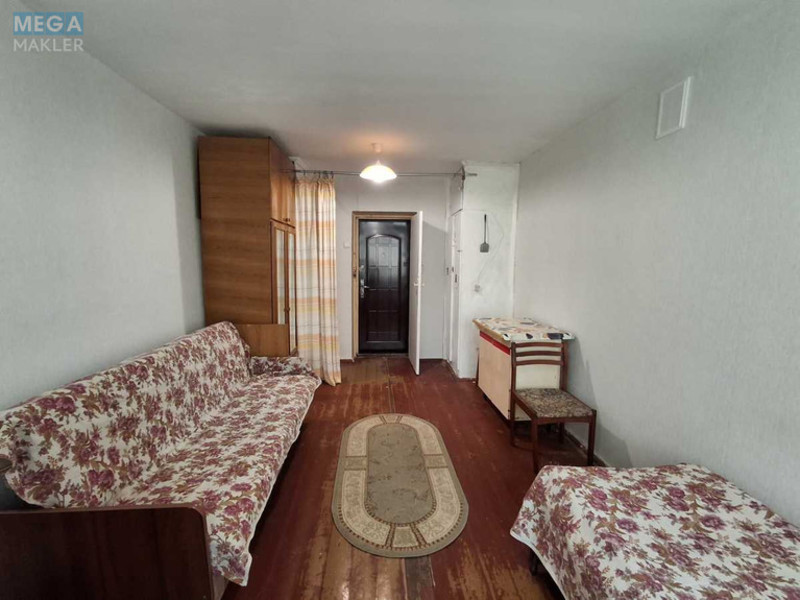 Продаж 1 кімнатної квартири (25/?/?), 4 пов. 5 пов. будинку, <a class="location-link" href="/kiev/" title="Недвижимость Київ">Київ</a>, <a class="location-link" href="/kiev/pecherskij/" title="Недвижимость Печерський район">Печерський р-н</a>, Залізничне шосе, 49 (изображение 1)