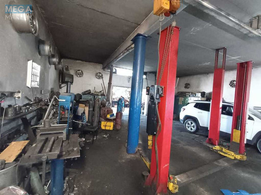 Продаж комерційної нерухомості, 225&nbsp;кв.м, <a class="location-link" href="/kiev/" title="Недвижимость Київ">Київ</a>, <a class="location-link" href="/kiev/desnyanskij/" title="Недвижимость Деснянський район">Деснянський р-н</a>, Миколи Закревського вул. (изображение 1)