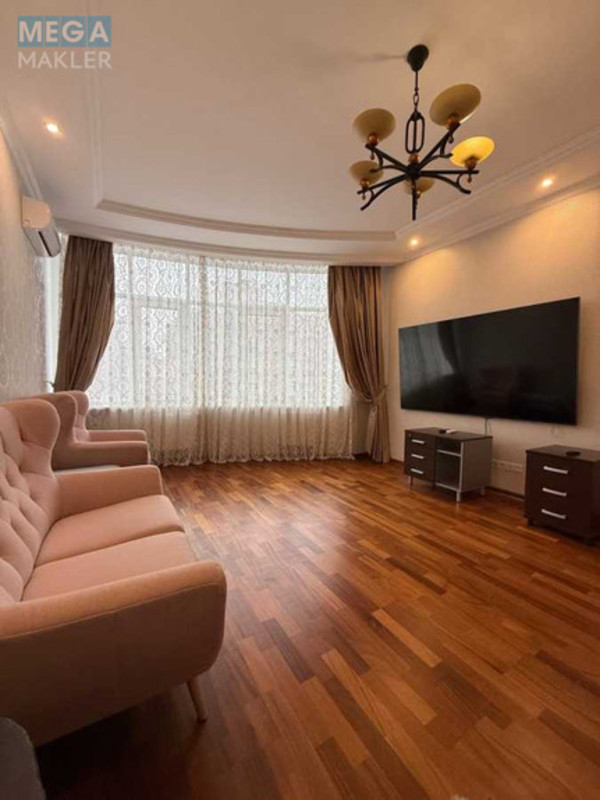 Продаж 3 кімнатної квартири (110/61/14,5), 8 пов. 12 пов. будинку, <a class="location-link" href="/kiev/" title="Недвижимость Київ">Київ</a>, <a class="location-link" href="/kiev/goloseevskij/" title="Недвижимость Голосіївський район">Голосіївський р-н</a>, Антоновича вул., 103 (изображение 1)