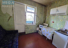 Продаж 1 кімнатної квартири (38/19/8), 8 пов. 9 пов. будинку