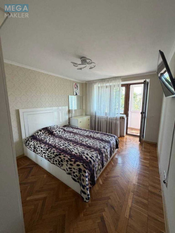 Оренда 2 кімнатної квартири, <a class="location-link" href="/odessa/" title="Недвижимость Одеса">Одеса</a>, <a class="location-link" href="/odessa/primorskij/" title="Недвижимость Приморський район">Приморський р-н</a>, Княжеская, 3 (изображение 1)