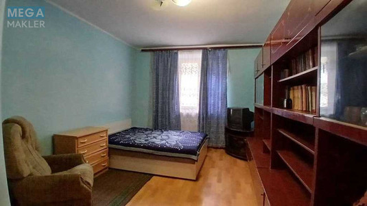 Продаж 3 кімнатної квартири (67/?/10), 2 пов. 2 пов. будинку, <a class="location-link" href="/odessa/" title="Недвижимость Одеса">Одеса</a>, <a class="location-link" href="/odessa/primorskij/" title="Недвижимость Приморський район">Приморський р-н</a>, Водопроводный переулок (изображение 1)