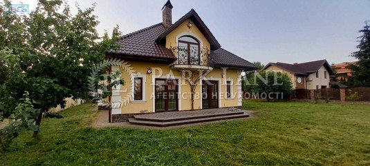 Продаж дома, 2&nbsp;поверху, 255&nbsp;кв.м, 5&nbsp;кімнат, ділянка 12&nbsp;соток, <a class="location-link" href="/romankov/" title="Недвижимость Романків">Романків</a>, Лісова (изображение 1)