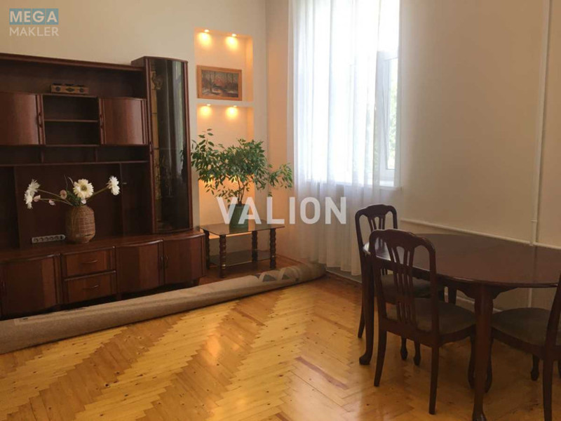 Оренда 3 кімнатної квартири, <a class="location-link" href="/kiev/" title="Недвижимость Київ">Київ</a>, <a class="location-link" href="/kiev/shevchenkovskij/" title="Недвижимость Шевченківський район">Шевченківський р-н</a>, Малая Житомирская ул., 5 (изображение 1)