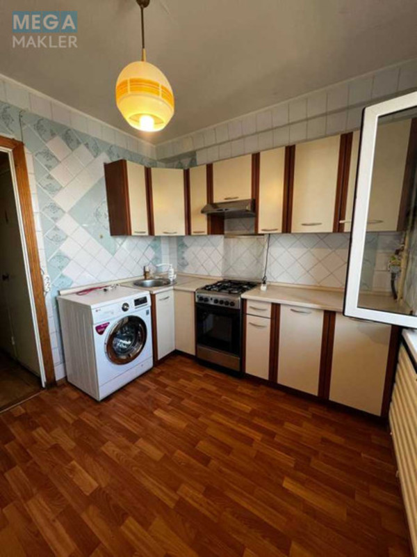 Продаж 2 кімнатної квартири (55,9/33,1/7,5), 5 пов. 9 пов. будинку, <a class="location-link" href="/kiev/" title="Недвижимость Київ">Київ</a>, <a class="location-link" href="/kiev/obolonskij/" title="Недвижимость Оболонський район">Оболонський р-н</a>, Озерная ул., 31/50 (изображение 1)