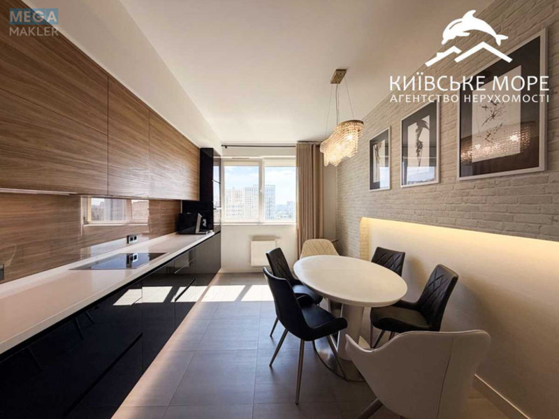 Оренда 3 кімнатної квартири, <a class="location-link" href="/kiev/" title="Недвижимость Київ">Київ</a>, <a class="location-link" href="/kiev/dneprovskij/" title="Недвижимость Дніпровський район">Дніпровський р-н</a>, Воскресенська вул., 18Б (изображение 1)