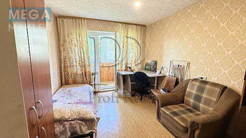 Продаж 1 кімнатної квартири (31/16/8), 5 пов. 9 пов. будинку, <a class="location-link" href="/kiev/" title="Недвижимость Київ">Київ</a>, <a class="location-link" href="/kiev/svyatoshinskij/" title="Недвижимость Святошинський район">Святошинський р-н</a>, Курінного Петра вулиця, 3 (изображение 1)
