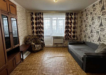 Продаж 3 кімнатної квартири (63/?/8), 10 пов. 10 пов. будинку