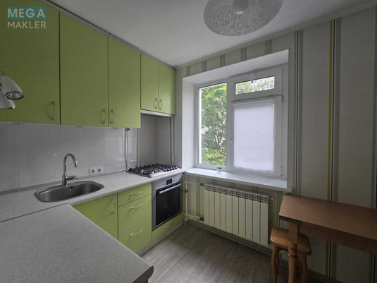 Продаж 1 кімнатної квартири (37/15/8), 4 пов. 9 пов. будинку, <a class="location-link" href="/kiev/" title="Недвижимость Київ">Київ</a>, <a class="location-link" href="/kiev/pecherskij/" title="Недвижимость Печерський район">Печерський р-н</a>, Драгомирова ул., 6Б (изображение 1)