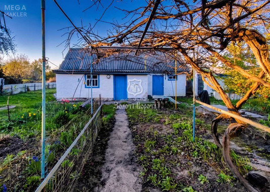 Продаж дома, 1&nbsp; поверх, 85&nbsp;кв.м, 6&nbsp;кімнат, ділянка 15&nbsp;соток, <a class="location-link" href="/ivankov-selo-kv/" title="Недвижимость Іванків">Іванків</a>, Піщана вул., 19а (изображение 1)
