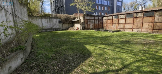 Продажа участка, 10&nbsp;соток, участок под жилую застройку, <a class="location-link" href="/kiev/" title="Недвижимость Київ">Київ</a>, <a class="location-link" href="/kiev/podolskij/" title="Недвижимость Подільський район">Подільський р-н</a>, Нижньоюрківська вул. (изображение 1)