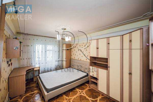 Продаж 3 кімнатної квартири (77/48/11), 6 пов. 9 пов. будинку, <a class="location-link" href="/kiev/" title="Недвижимость Київ">Київ</a>, <a class="location-link" href="/kiev/svyatoshinskij/" title="Недвижимость Святошинський район">Святошинський р-н</a>, Ушакова Миколи вулиця, 12 (изображение 1)