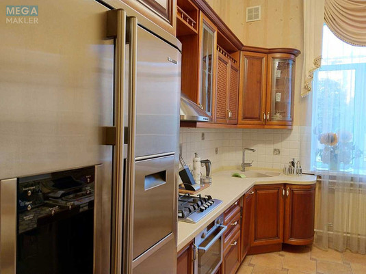 Продаж 3 кімнатної квартири (80/55/11), 4 пов. 4 пов. будинку, <a class="location-link" href="/kiev/" title="Недвижимость Київ">Київ</a>, <a class="location-link" href="/kiev/pecherskij/" title="Недвижимость Печерський район">Печерський р-н</a>, Велика Васильківська вул., 79 (изображение 1)