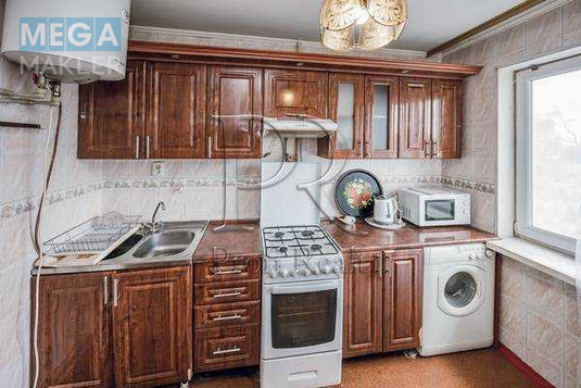 Продаж 2 кімнатної квартири (46/29/7), 7 пов. 9 пов. будинку, <a class="location-link" href="/kiev/" title="Недвижимость Київ">Київ</a>, <a class="location-link" href="/kiev/solomenskij/" title="Недвижимость Солом'янський район">Солом'янський р-н</a>, Гавела Вацлава бульвар, 39 (изображение 1)