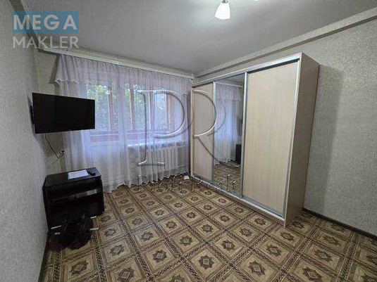 Продаж 1 кімнатної квартири (27/15/6), 2 пов. 5 пов. будинку, <a class="location-link" href="/kiev/" title="Недвижимость Київ">Київ</a>, <a class="location-link" href="/kiev/solomenskij/" title="Недвижимость Солом'янський район">Солом'янський р-н</a>, Гавела Вацлава бульвар, 52 (изображение 1)