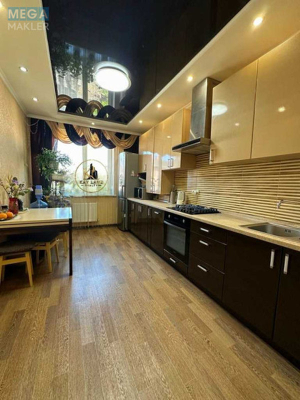 Продаж 3 кімнатної квартири (74/?/14), 4 пов. 5 пов. будинку, <a class="location-link" href="/sofievskaya-borshagovka/" title="Недвижимость Софіївська Борщагівка">Софіївська Борщагівка</a>, Щаслива, 44 (изображение 1)