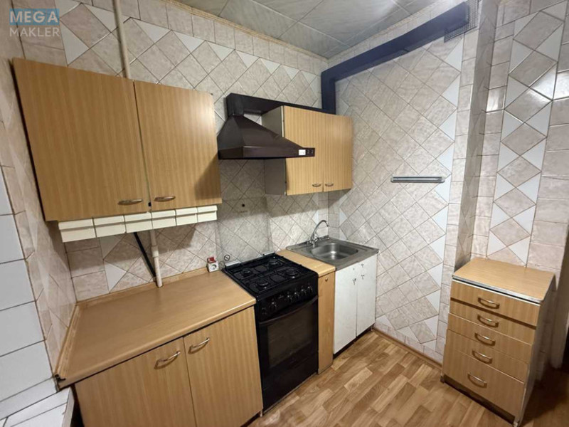 Оренда 1 кімнатної квартири, <a class="location-link" href="/kiev/" title="Недвижимость Київ">Київ</a>, <a class="location-link" href="/kiev/obolonskij/" title="Недвижимость Оболонський район">Оболонський р-н</a>, Оболонский просп., 40А (изображение 1)