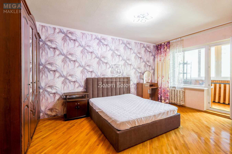 Продаж 3 кімнатної квартири (90,4/47/11,9), 13 пов. 14 пов. будинку, <a class="location-link" href="/kiev/" title="Недвижимость Київ">Київ</a>, <a class="location-link" href="/kiev/darnickij/" title="Недвижимость Дарницький район">Дарницький р-н</a>, Вишняківська вул., 7а (изображение 1)