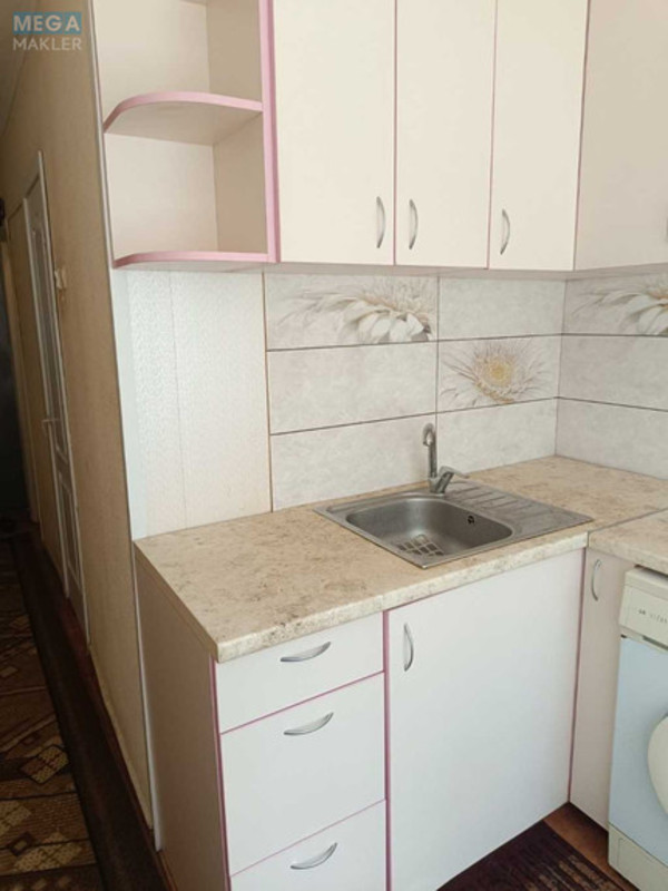 Оренда 1 кімнатної квартири, <a class="location-link" href="/kiev/" title="Недвижимость Київ">Київ</a>, <a class="location-link" href="/kiev/svyatoshinskij/" title="Недвижимость Святошинський район">Святошинський р-н</a>, Кольцова бульв. (изображение 1)