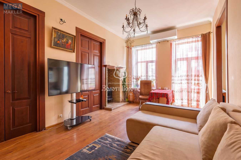 Продаж 3 кімнатної квартири (64/42/7), 3 пов. 4 пов. будинку, <a class="location-link" href="/kiev/" title="Недвижимость Київ">Київ</a>, <a class="location-link" href="/kiev/podolskij/" title="Недвижимость Подільський район">Подільський р-н</a>, Набережно-Хрещатицька вул., 7 (изображение 1)