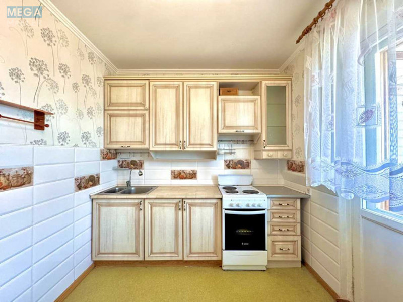 Продаж 3 кімнатної квартири (84/44/9), 16 пов. 16 пов. будинку, <a class="location-link" href="/kiev/" title="Недвижимость Київ">Київ</a>, <a class="location-link" href="/kiev/desnyanskij/" title="Недвижимость Деснянський район">Деснянський р-н</a>, Николая Закревского ул., 35 (изображение 1)