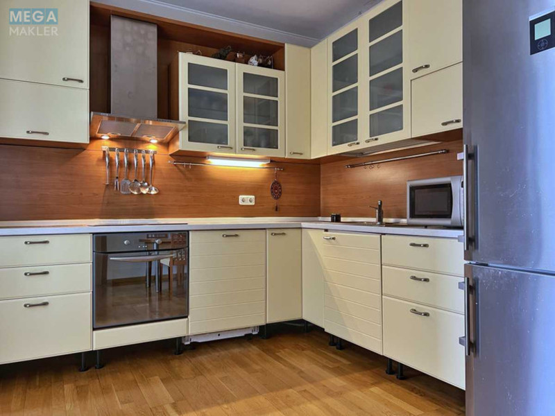 Продаж 3 кімнатної квартири (115,5/62/14,3), 6 пов. 16 пов. будинку, <a class="location-link" href="/kiev/" title="Недвижимость Київ">Київ</a>, <a class="location-link" href="/kiev/svyatoshinskij/" title="Недвижимость Святошинський район">Святошинський р-н</a>, Прилужна вул., 4/15 (изображение 1)