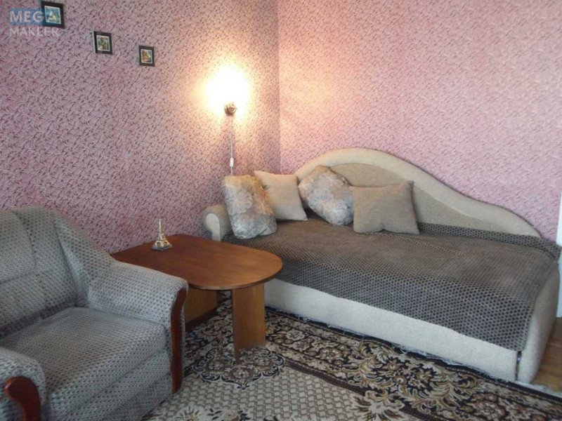Оренда 1 кімнатної квартири, <a class="location-link" href="/kiev/" title="Недвижимость Київ">Київ</a>, <a class="location-link" href="/kiev/dneprovskij/" title="Недвижимость Дніпровський район">Дніпровський р-н</a>, Андрія Малишка вул. (изображение 1)
