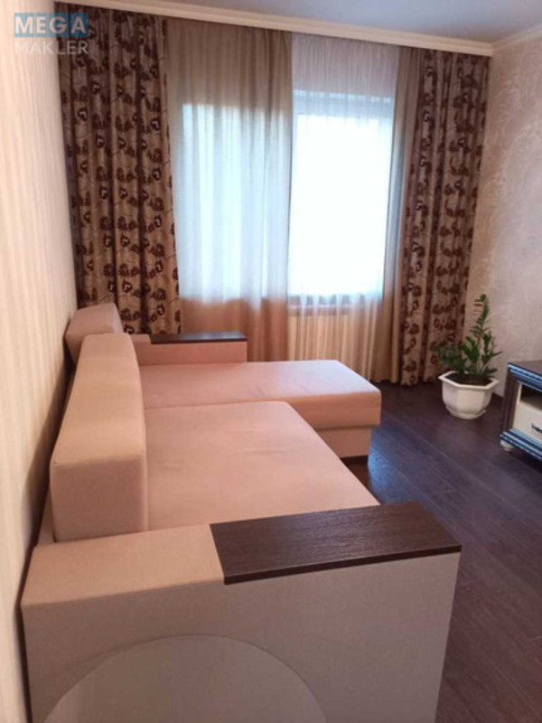 Оренда 1 кімнатної квартири, <a class="location-link" href="/kiev/" title="Недвижимость Київ">Київ</a>, <a class="location-link" href="/kiev/darnickij/" title="Недвижимость Дарницький район">Дарницький р-н</a>, Урловская ул., 30 (изображение 1)