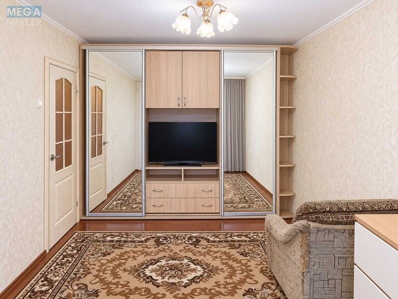 Продаж 1 кімнатної квартири (28/17/6), 5 пов. 5 пов. будинку, <a class="location-link" href="/nerubajskoe/" title="Недвижимость Нерубайське">Нерубайське</a>, Зелёная, 2 (изображение 1)
