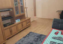 Продаж 2 кімнатної квартири (43/?/7,6), 9 пов. 9 пов. будинку