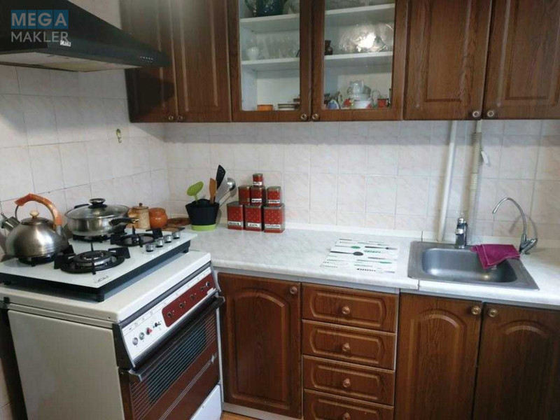 Оренда 2 кімнатної квартири, <a class="location-link" href="/kiev/" title="Недвижимость Київ">Київ</a>, <a class="location-link" href="/kiev/dneprovskij/" title="Недвижимость Дніпровський район">Дніпровський р-н</a>, Райдужна вул., 3б (изображение 1)
