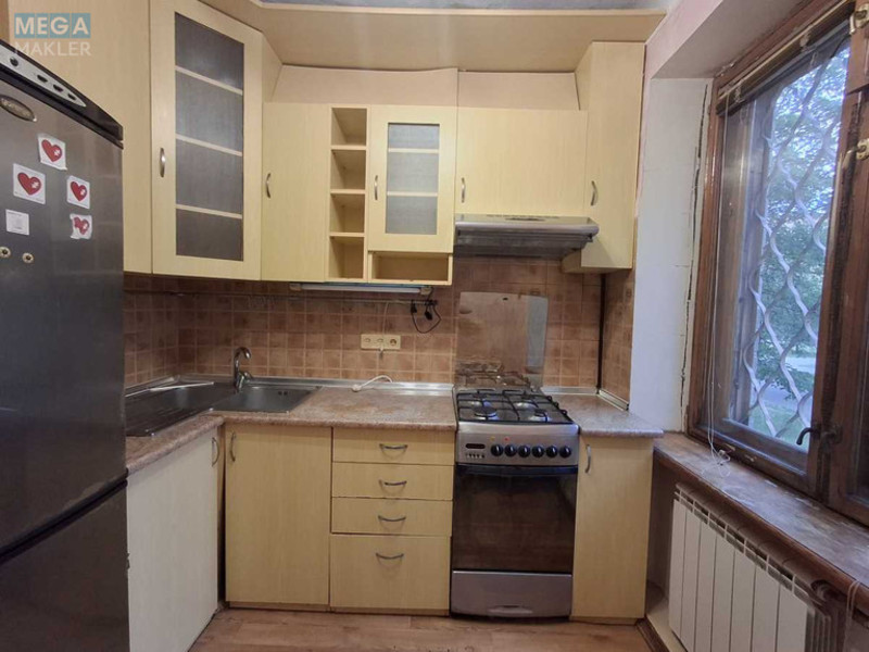 Оренда 1 кімнатної квартири, <a class="location-link" href="/kiev/" title="Недвижимость Київ">Київ</a>, <a class="location-link" href="/kiev/darnickij/" title="Недвижимость Дарницький район">Дарницький р-н</a>, Новодарницька вул., 23 (изображение 1)